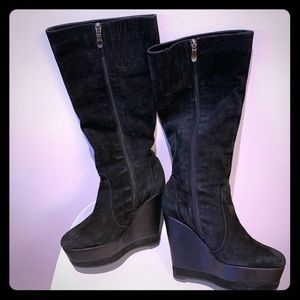 Baldinini Blk Suede Boots EUR37 US7 made it Italy